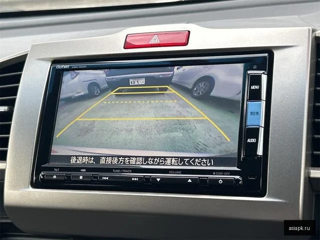 Honda Freed Spike 5
