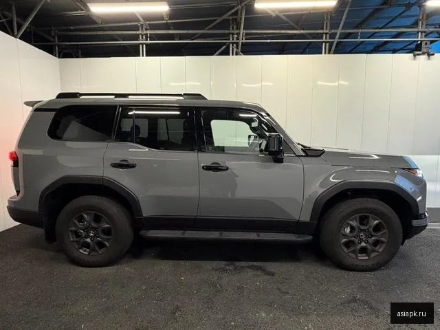Lexus GX550 4
