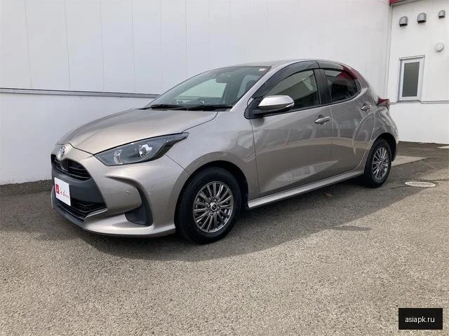Toyota Yaris 6