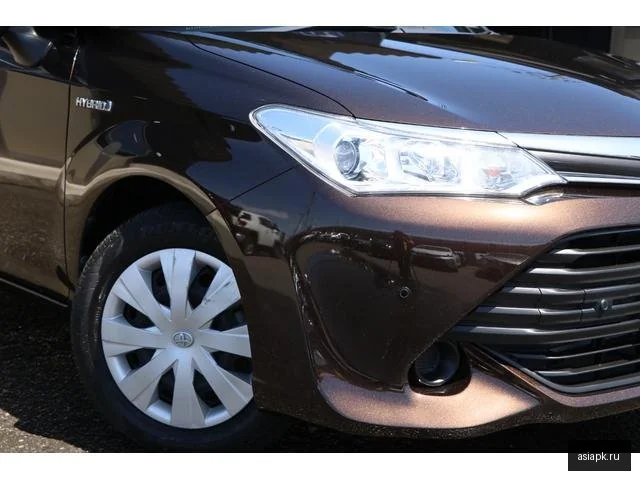 Toyota Corolla Axio 6