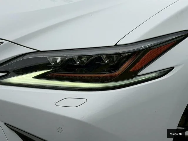 Lexus ES300h 4