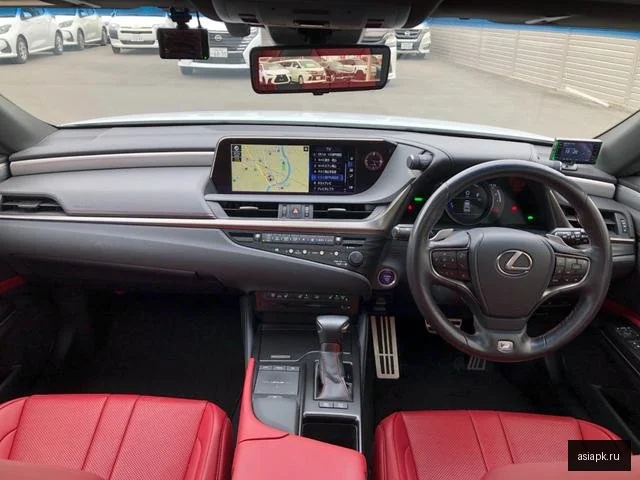 Lexus ES300h 3