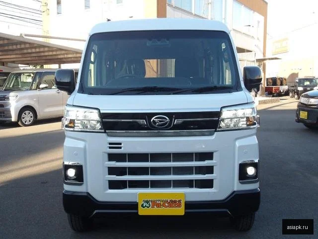 Daihatsu Atrai 5