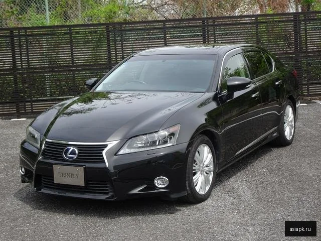Lexus GS300h 3