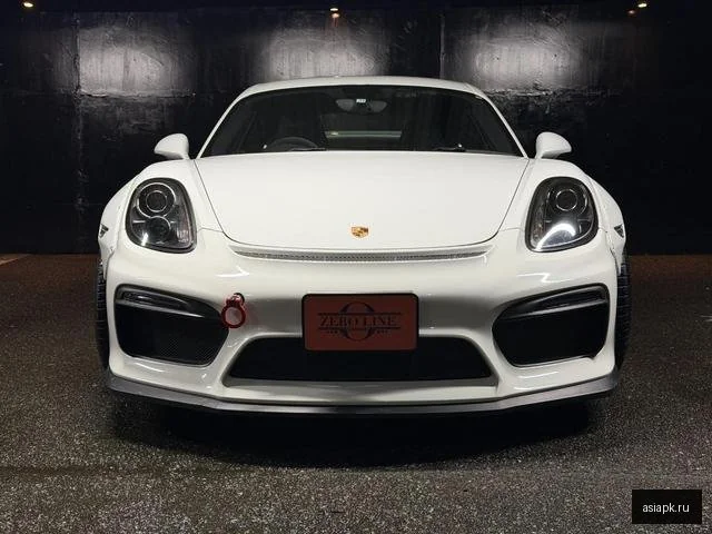 Porsche Cayman 4