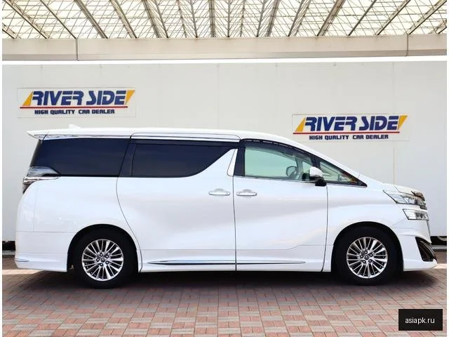 Toyota Vellfire 3