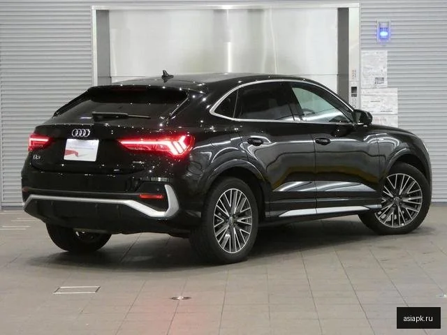 Audi Q3 Sportback 6