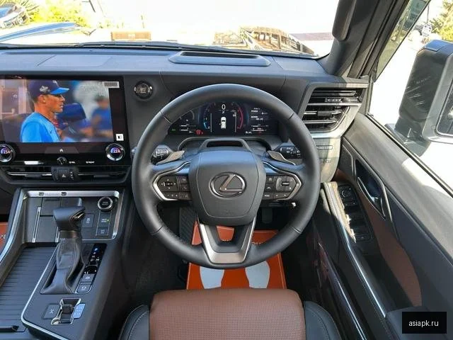 Lexus GX550 4