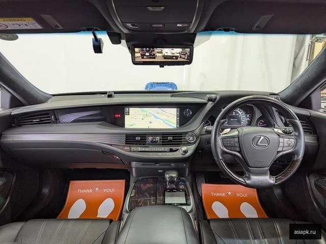 Lexus LS500h 3