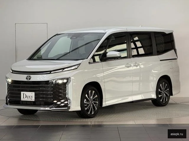 Toyota Voxy 6