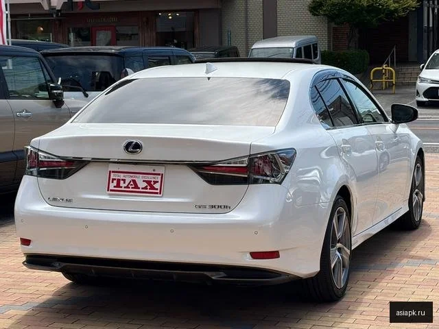 Lexus GS300h 5