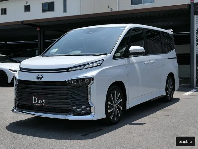 Toyota Voxy 6