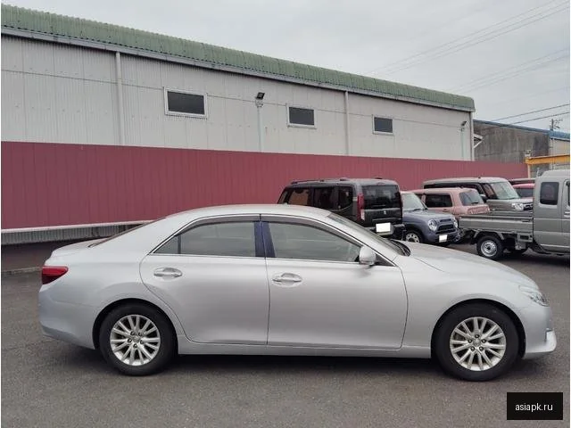 Toyota Mark X 6