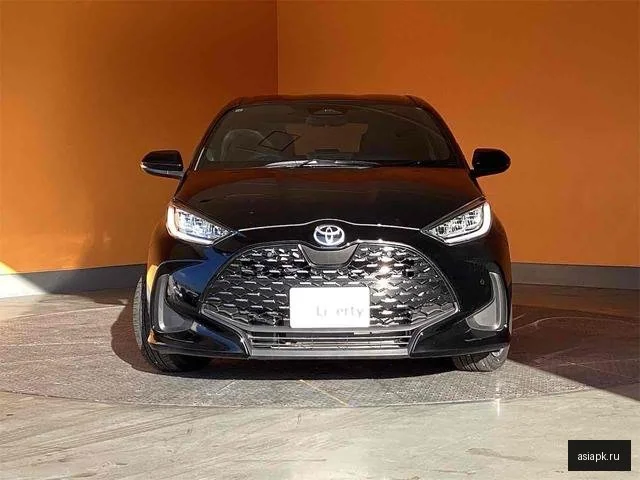 Toyota Yaris 6