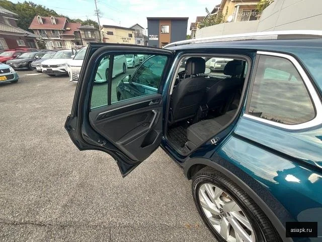 Volkswagen Tiguan 5