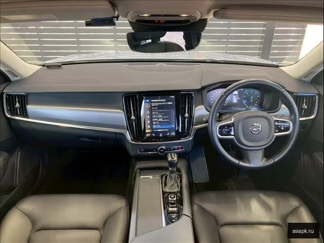 Volvo V90 3