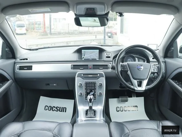 Volvo XC70 4