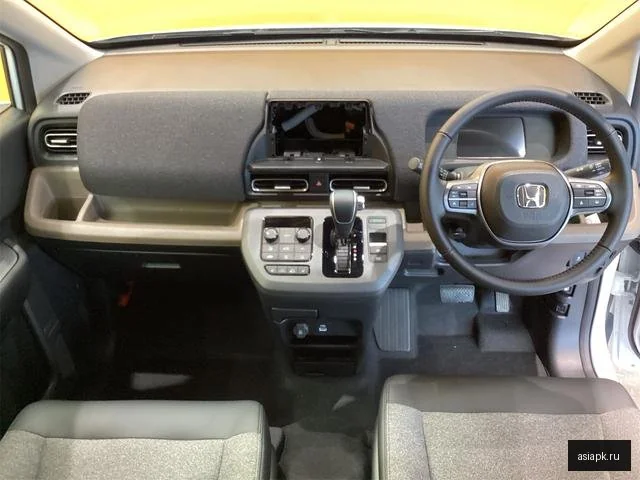 Honda Freed 5