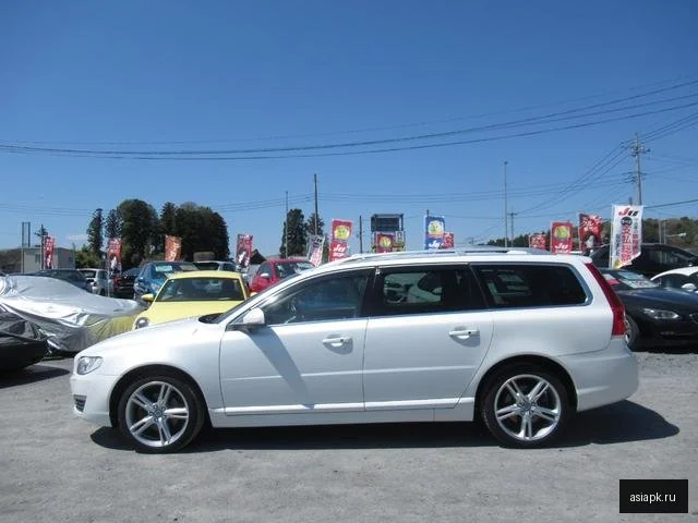 Volvo V70 5