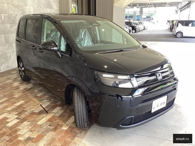 Honda Freed 4