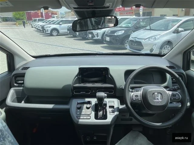 Honda Freed 4
