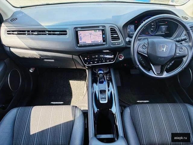Honda Vezel 3