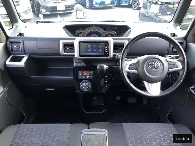 Toyota Pixis Mega 3
