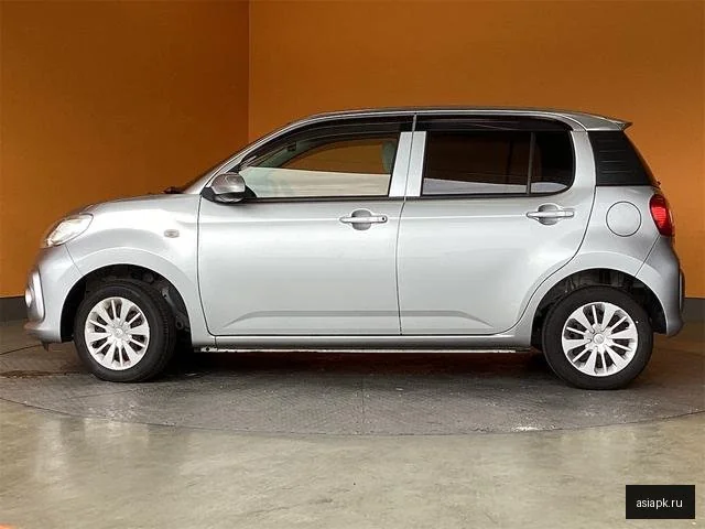Toyota Passo 5