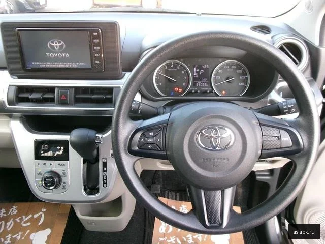 Toyota Pixis Joy 3