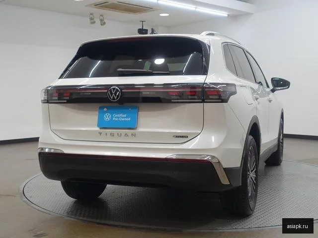 Volkswagen Tiguan 4