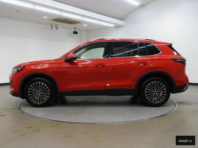 Volkswagen Tiguan 5