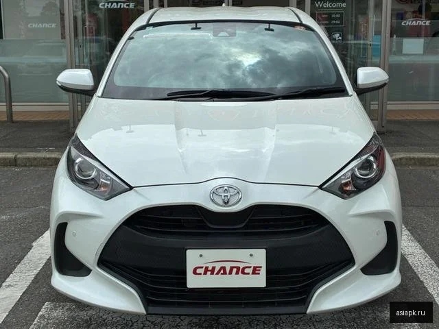 Toyota Yaris 4