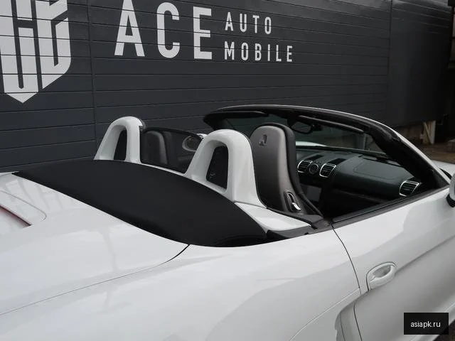 Porsche Boxster 4