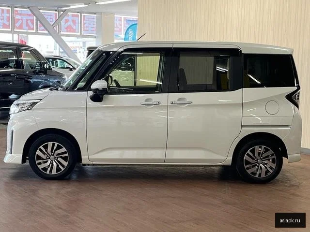 Subaru Justy 5