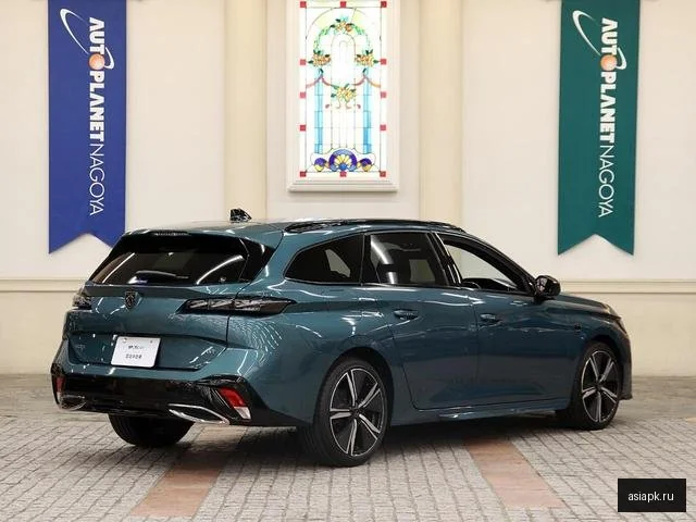 Peugeot 308 4