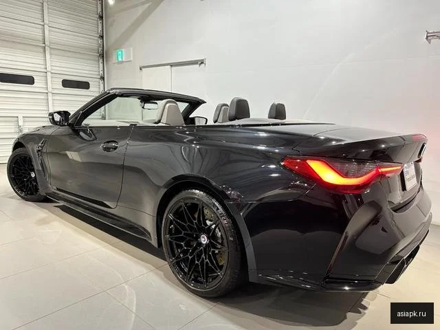 BMW M4 5