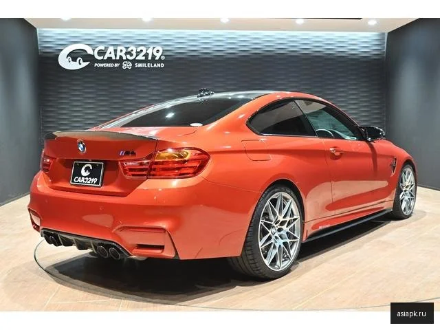 BMW M4 4