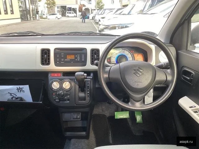 Suzuki Alto 6