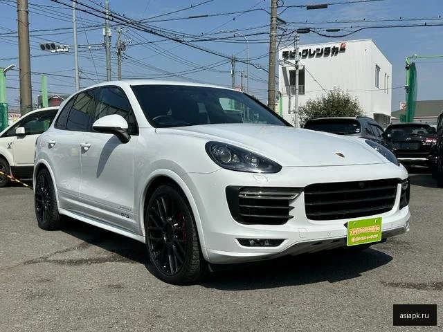 Porsche Cayenne 2