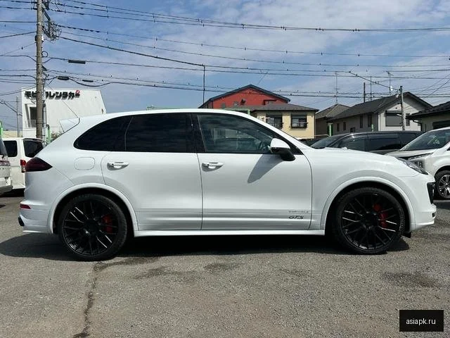 Porsche Cayenne 5