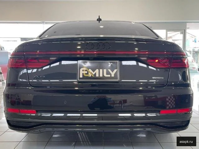 Audi A8 4