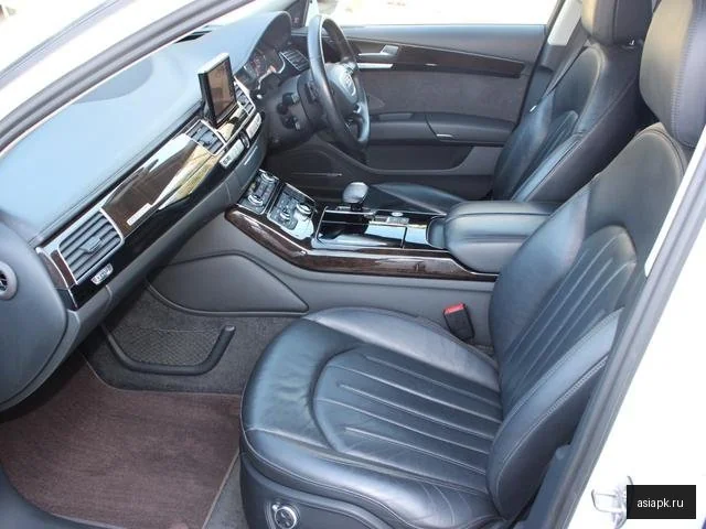 Audi A8 4