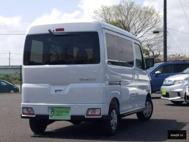Daihatsu Atrai 3