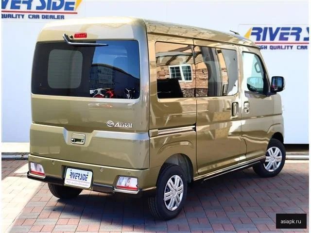 Daihatsu Atrai 4