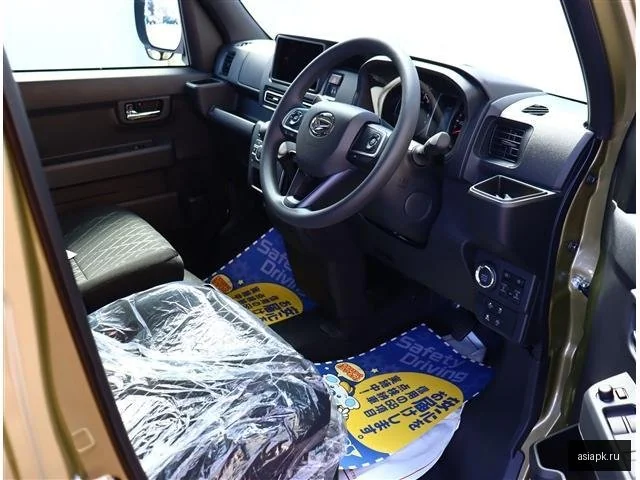 Daihatsu Atrai 5