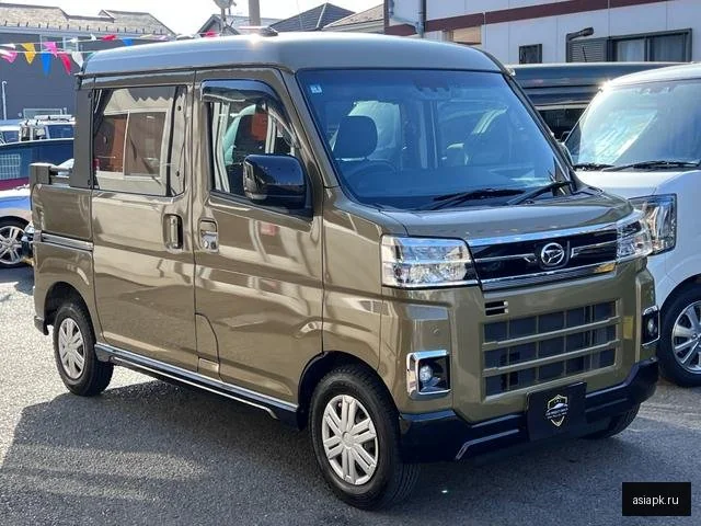 Daihatsu Atrai 5