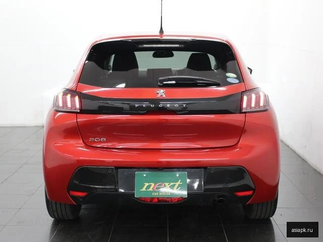 Peugeot 208 5