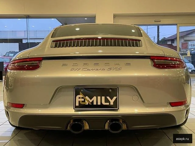 Porsche 911 5