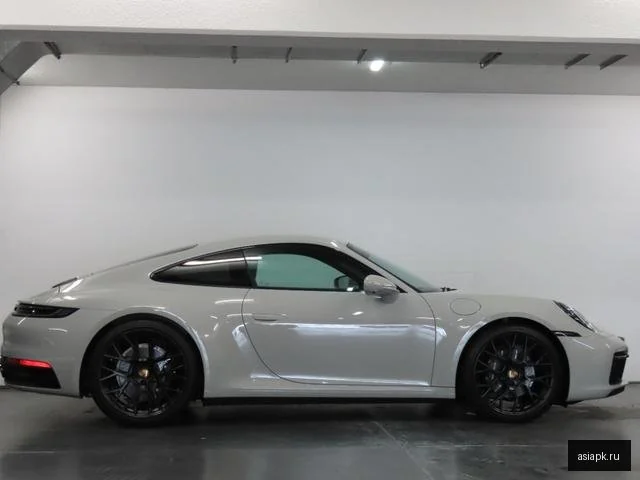 Porsche 911 5